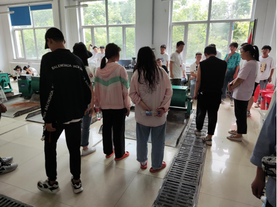 1657605237130153.png 3.png